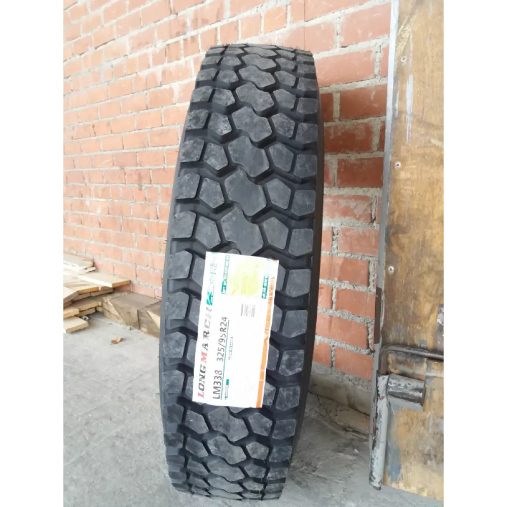 Грузовая шина 325/95 R24 Long March LM-338 22PR в Ханты-Мансийске