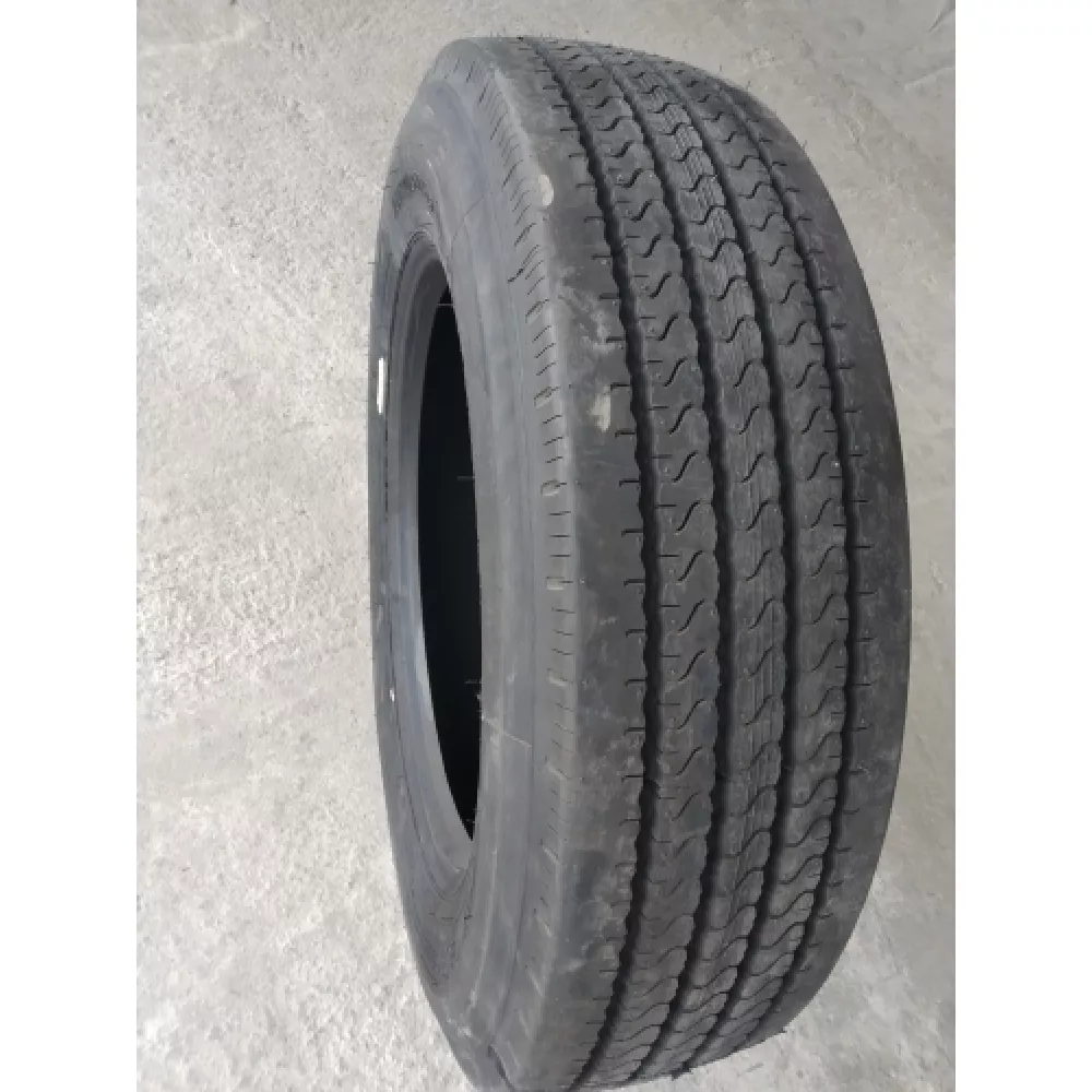 Грузовая шина 255/70 R22,5 Long March LM-120 16PR в Ханты-Мансийске